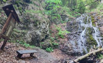 Jelení a Jamišný vodopád